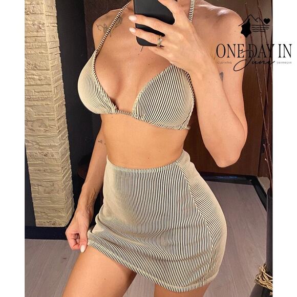 CharmLeaks Adjustable Triangle 3 Piece Bikini Swimsuit Size XL - Picture 1 of 6